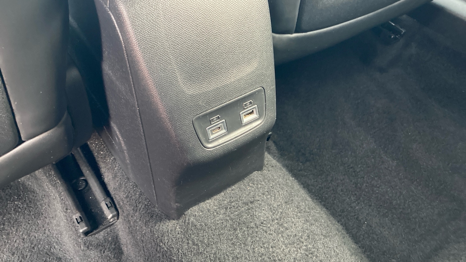 Used Peugeot 2008 2023 for sale - 76391600: Photo 25