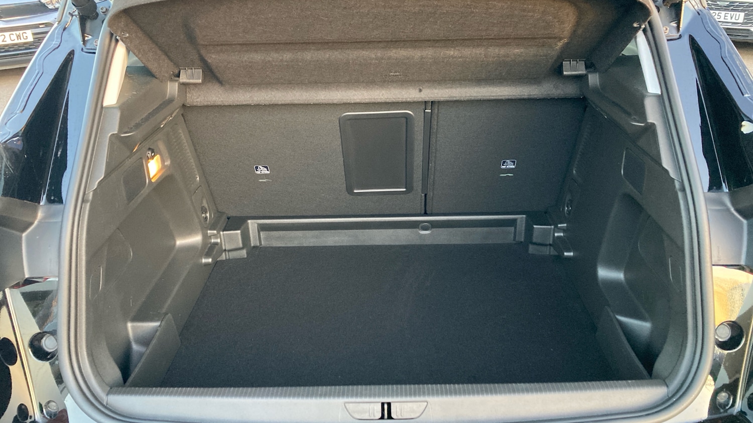 Used Vauxhall Grandland 2022 for sale - 76844765: Photo 4