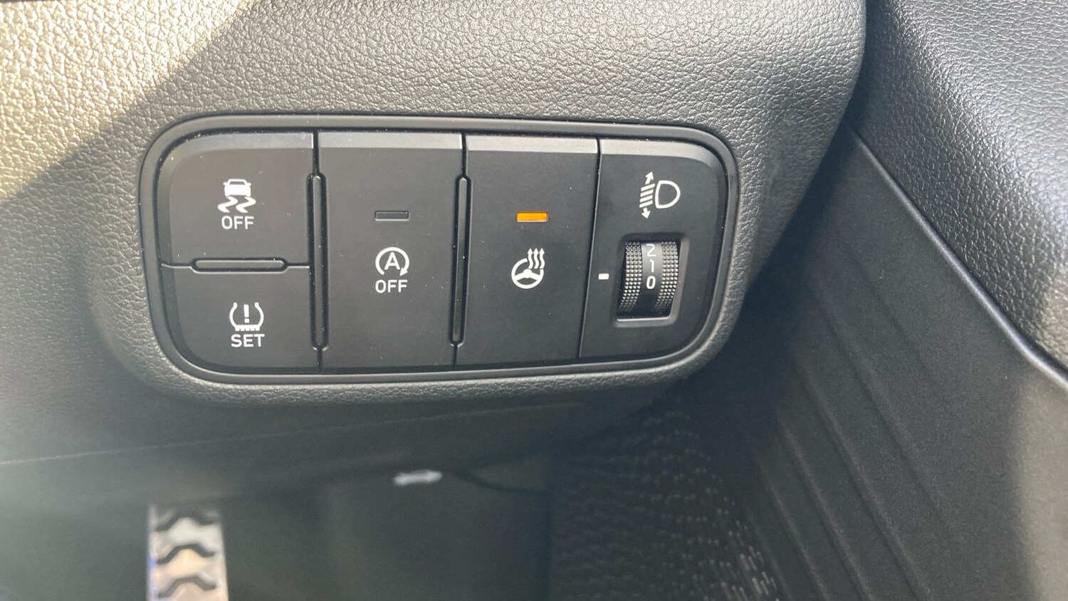 Vehicle 33