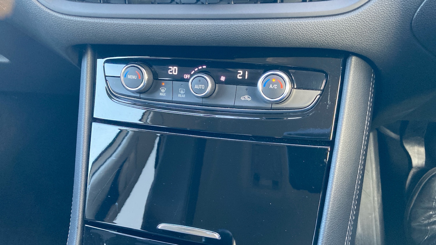 Used Vauxhall Grandland 2022 for sale - 77848771: Photo 27