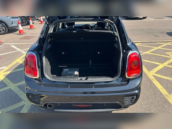 Used MINI Hatch 2017 for sale - 79352319: Photo