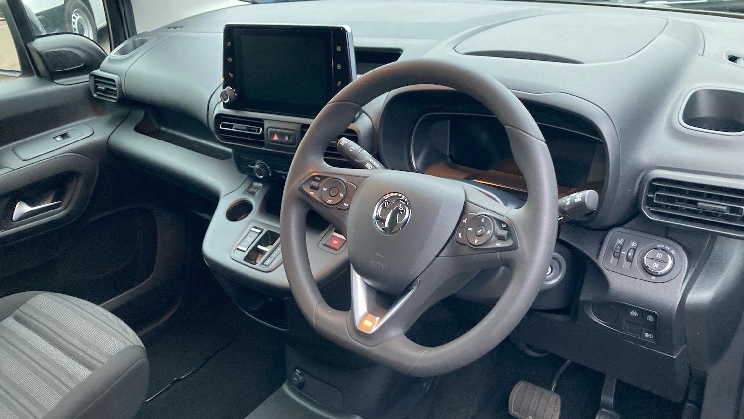 Used Vauxhall Combo Life 2023 for sale - 77063861: Photo 11