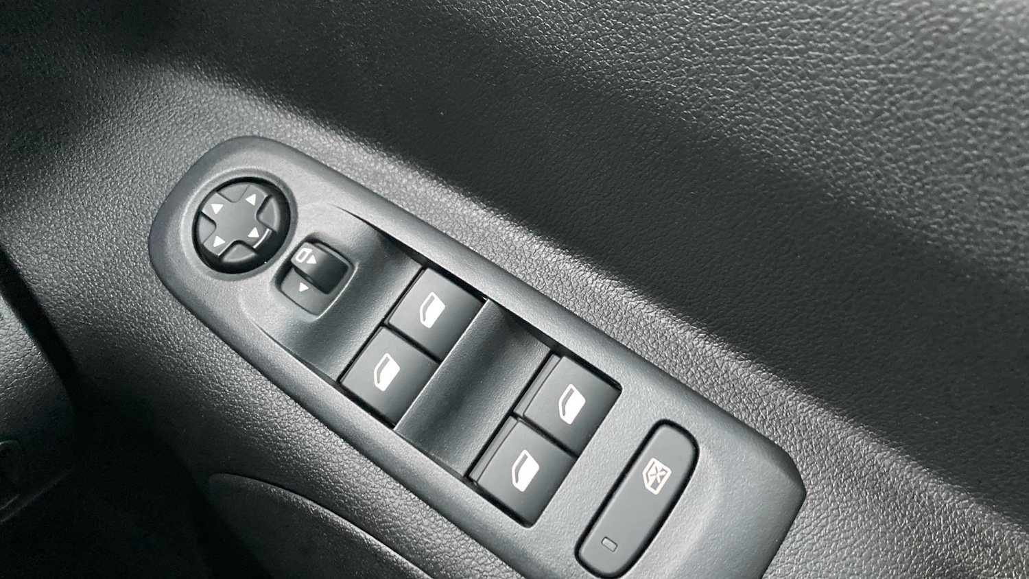 Used Vauxhall Combo Life 2023 for sale - 77063861: Photo 32