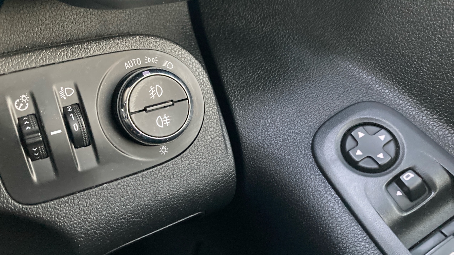 Used Vauxhall Combo Life 2019 for sale - 76779244: Photo 28