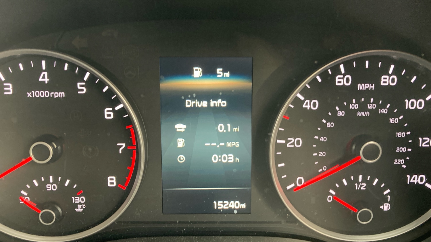 Used Kia Stonic 2023 for sale - 77245461: Photo 18