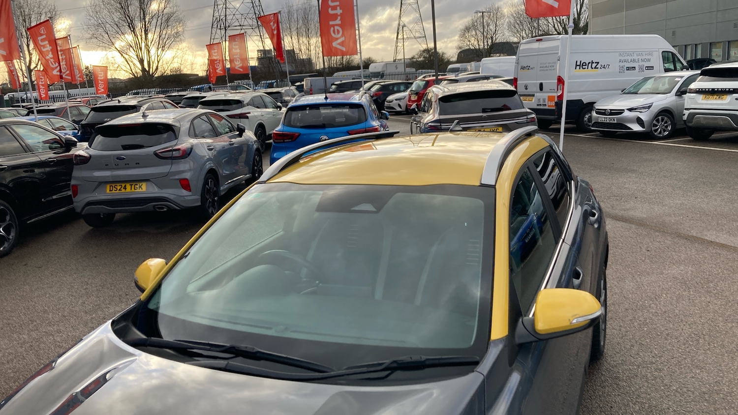 Used Kia Stonic 2023 for sale - 77245461: Photo 22