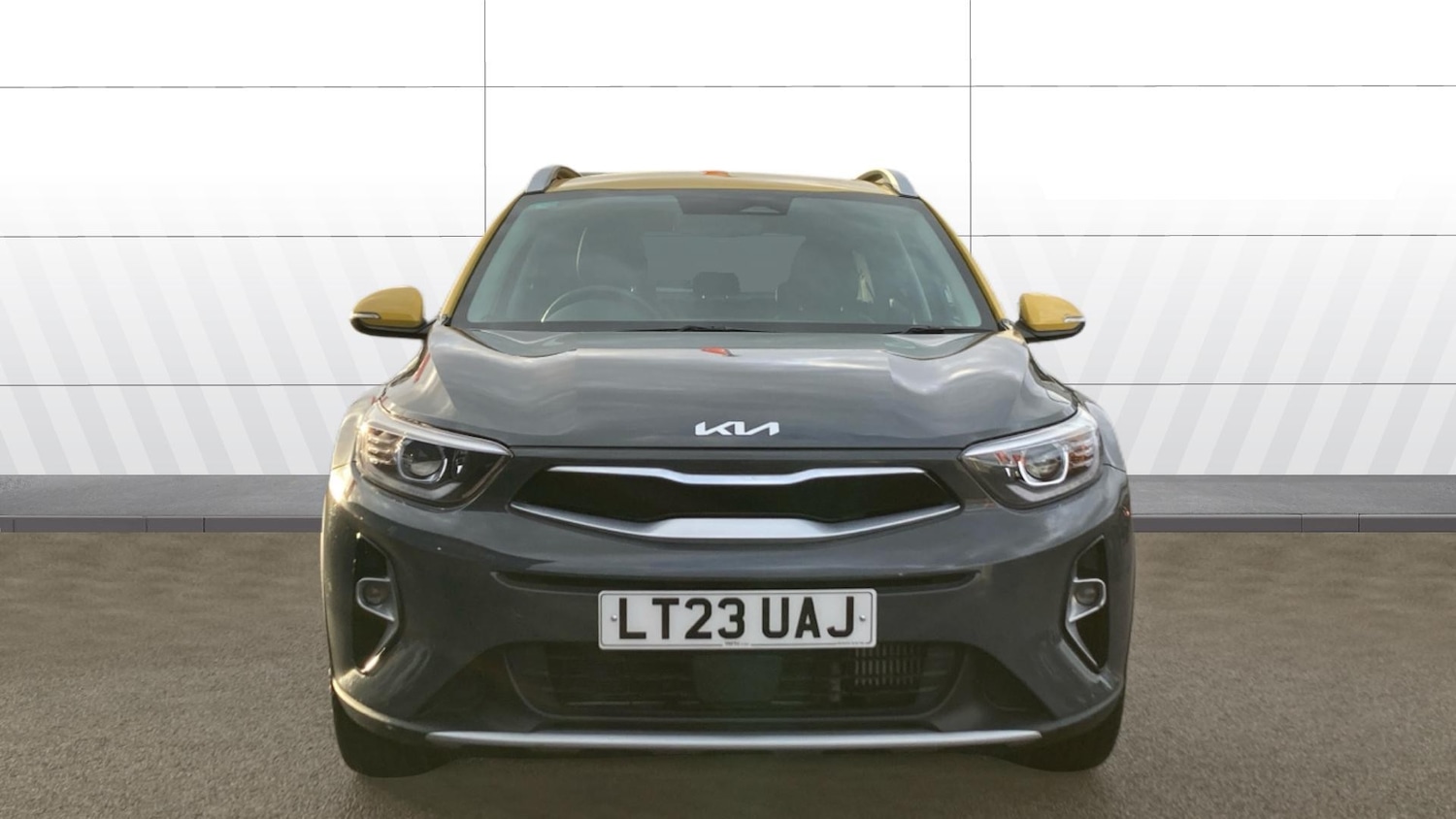 Used Kia Stonic 2023 for sale - 77245461: Photo 3