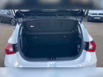 Used Hyundai i20 2022 for sale - 77603565: Photo