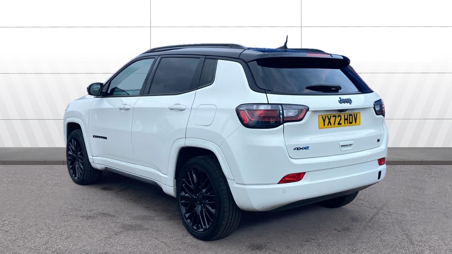 Used Jeep Compass 2022 for sale - 76554150: Photo 2