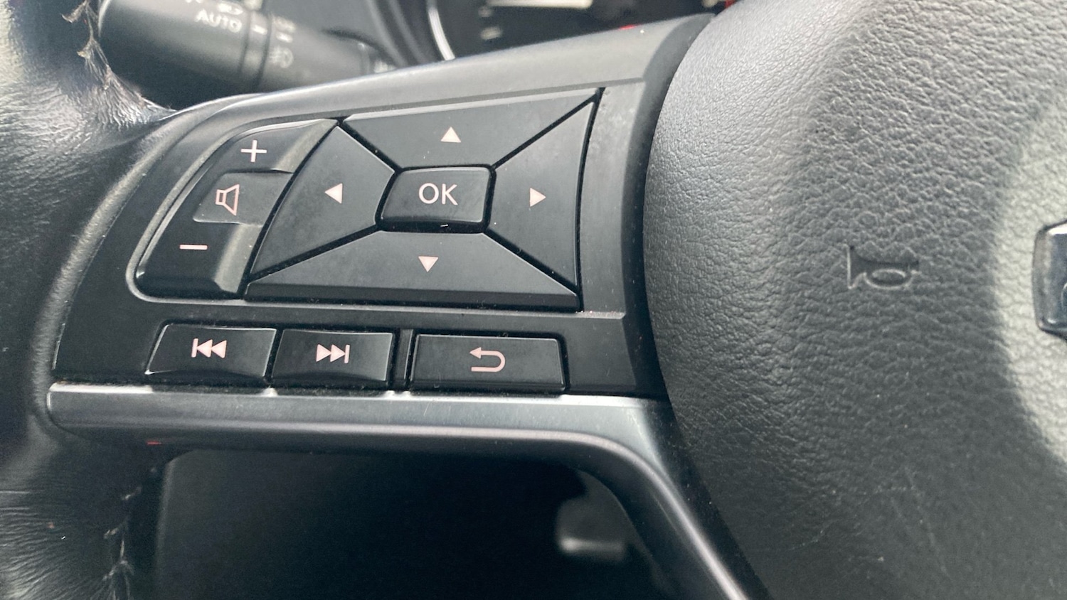 Used Nissan X-Trail 2019 for sale - 76741050: Photo 35