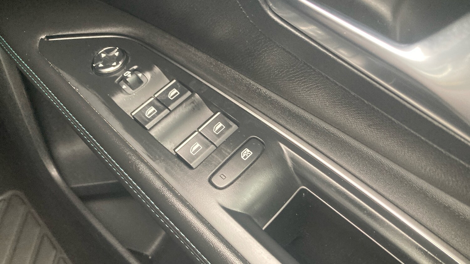 Used Peugeot 3008 2023 for sale - 76157089: Photo 27