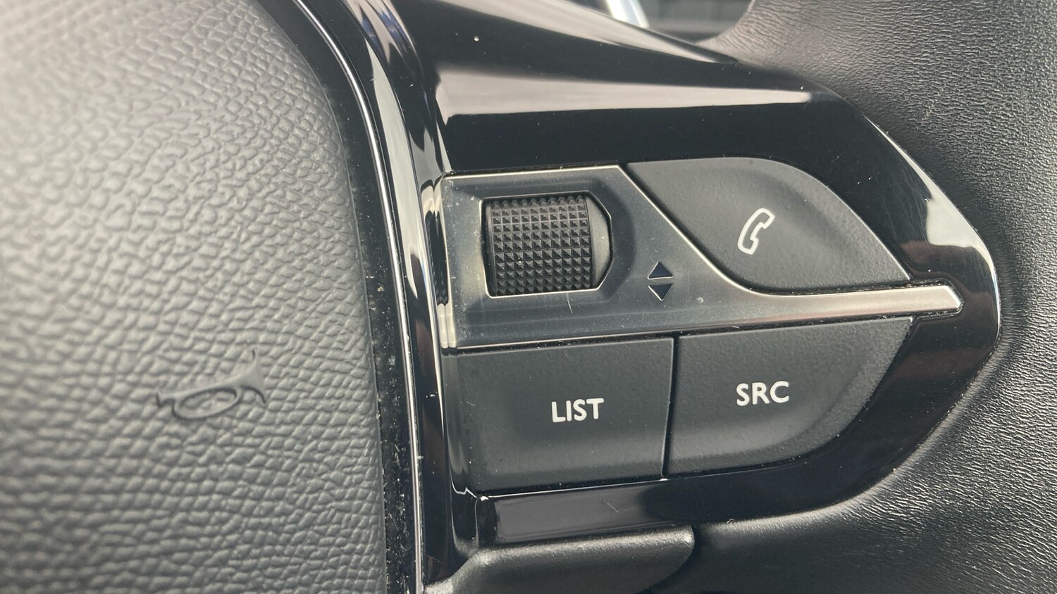 Used Peugeot 3008 2023 for sale - 76157089: Photo 29