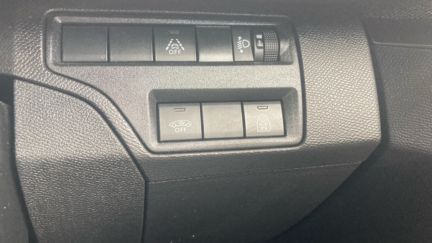 Used Peugeot 3008 2023 for sale - 76157089: Photo 30