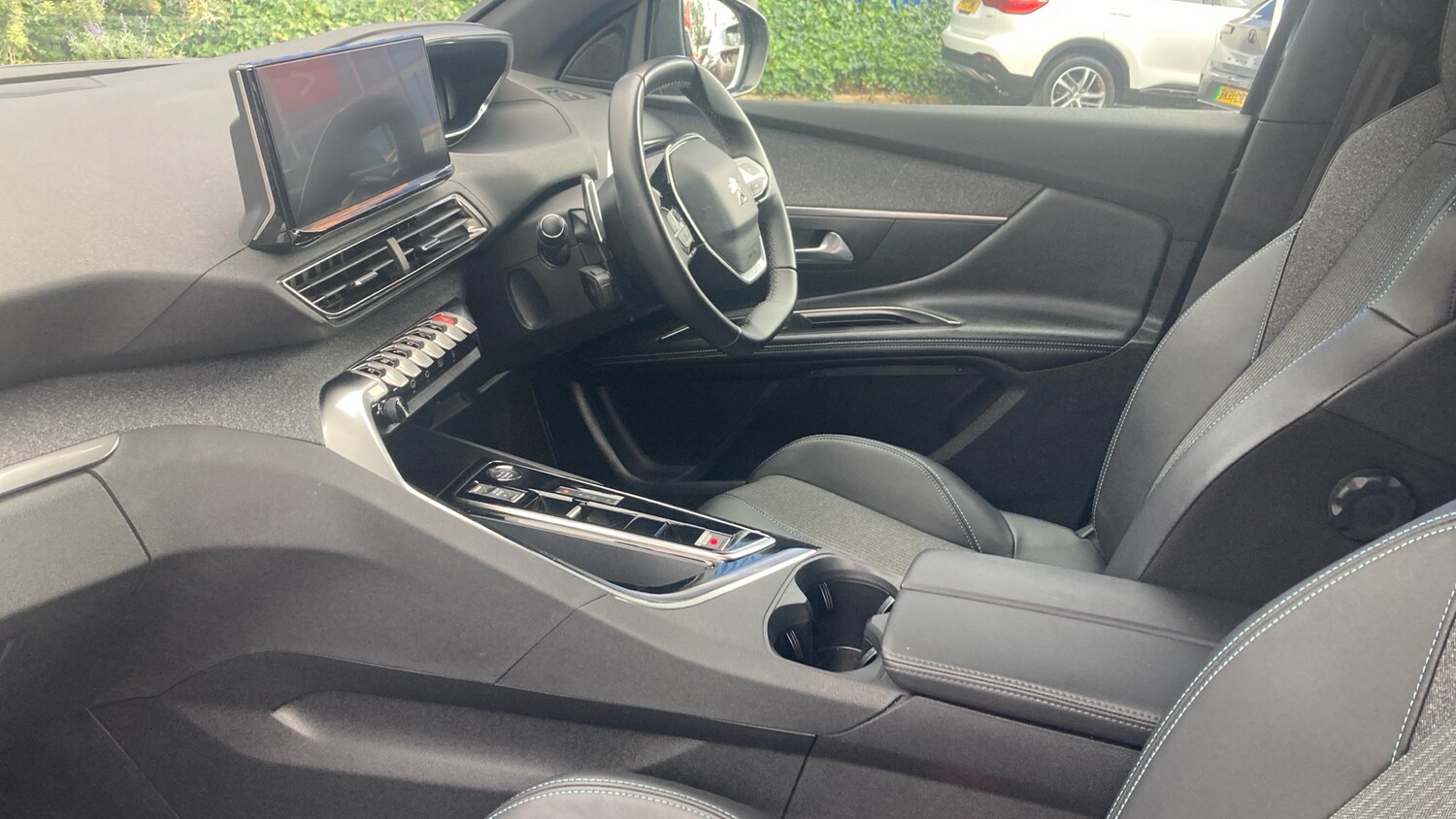 Used Peugeot 3008 2023 for sale - 76157089: Photo 9