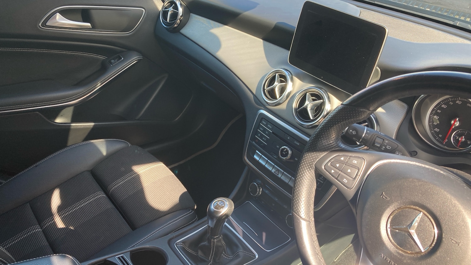 Used Mercedes-Benz GLA 2019 for sale - 76048932: Photo 14