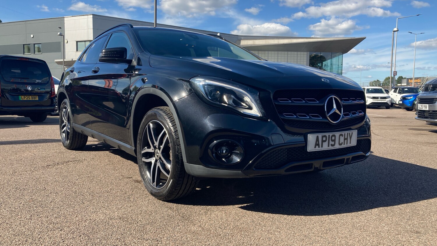 Used Mercedes-Benz GLA 2019 for sale - 76048932: Photo 22