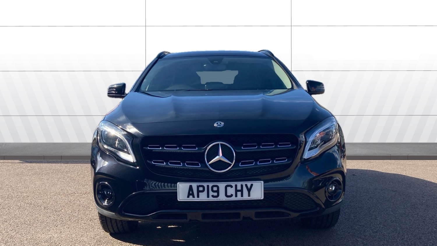 Used Mercedes-Benz GLA 2019 for sale - 76048932: Photo 3