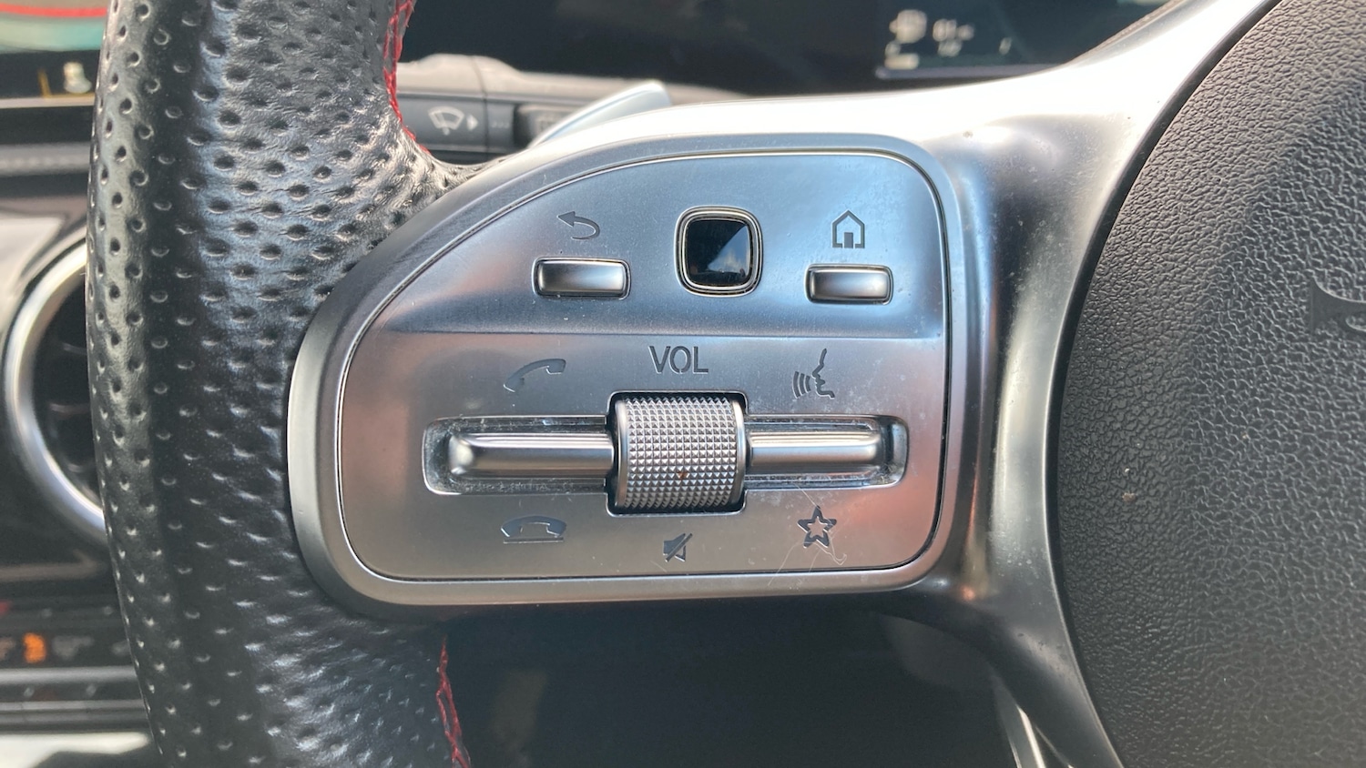 Used Mercedes-Benz A-Class 2020 for sale - 77404449: Photo 32