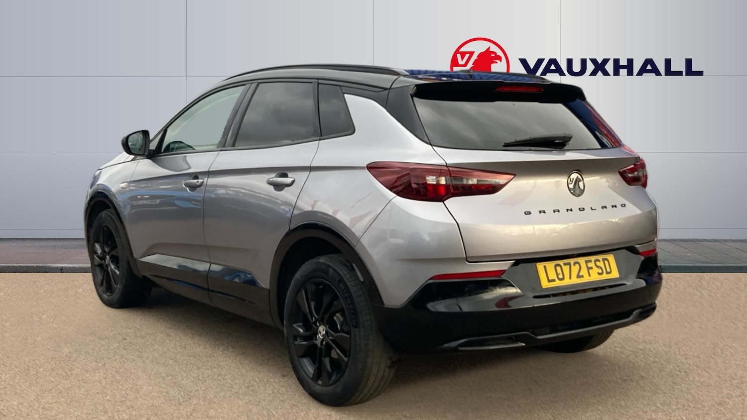 Used Vauxhall Grandland 2022 for sale - 77045576: Photo 2