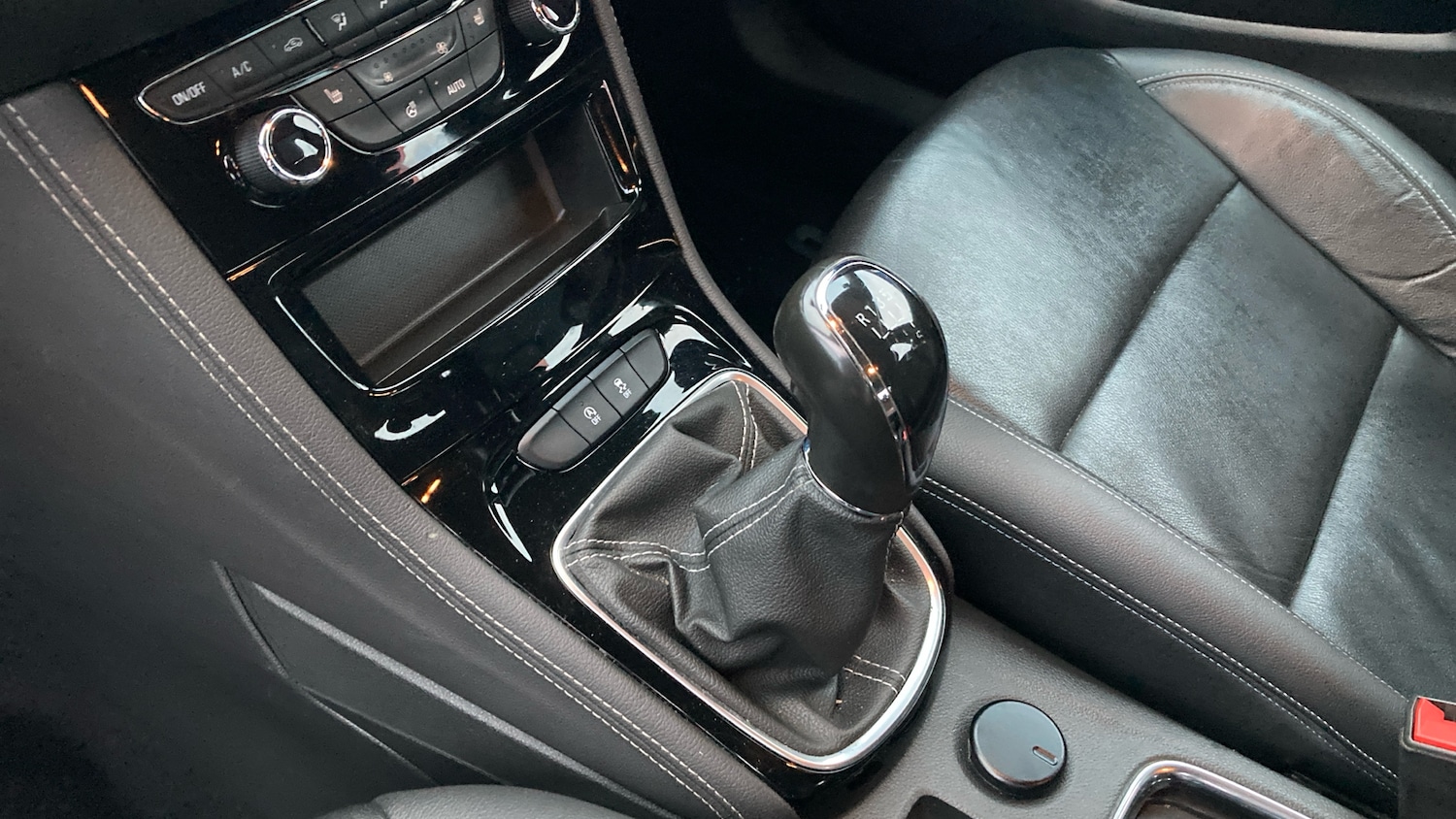 Used Vauxhall Astra 2018 for sale - 76707683: Photo 13