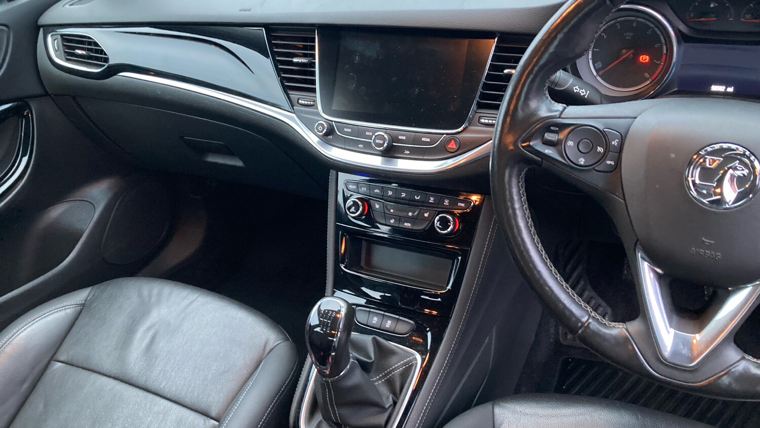 Used Vauxhall Astra 2018 for sale - 76707683: Photo 14