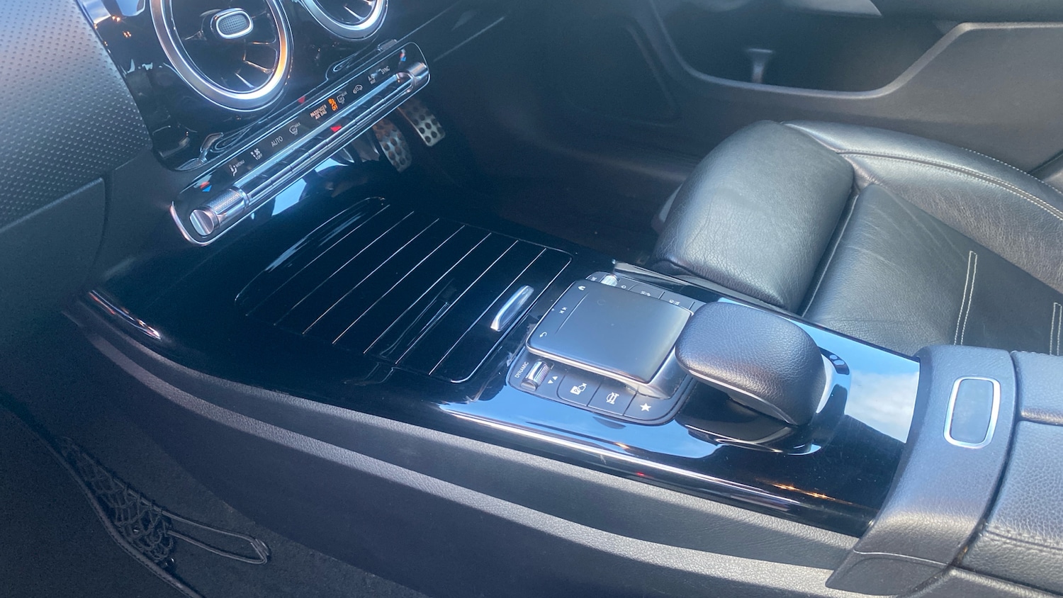 Used Mercedes-Benz CLA 2020 for sale - 76643241: Photo 13