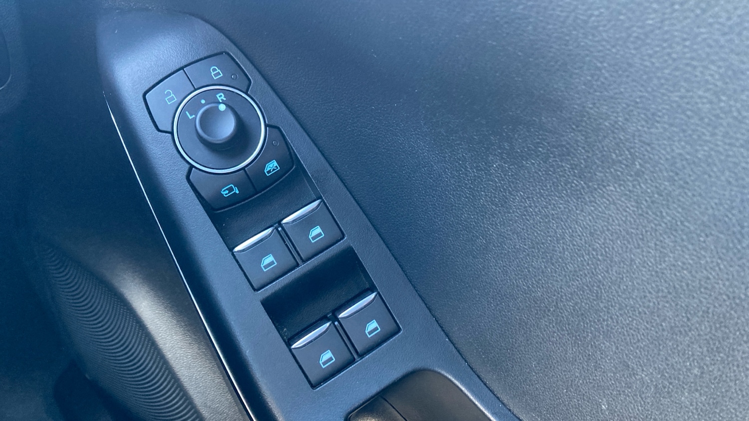 Used Ford Puma 2022 for sale - 76946685: Photo 27