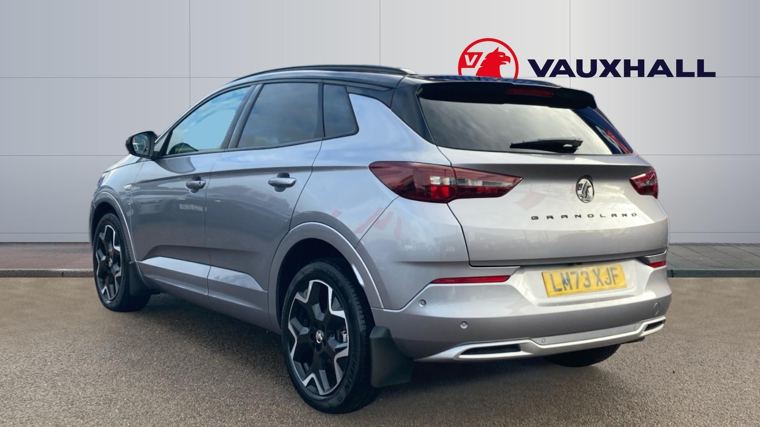 Used Vauxhall Grandland 2023 for sale - 76844764: Photo 2