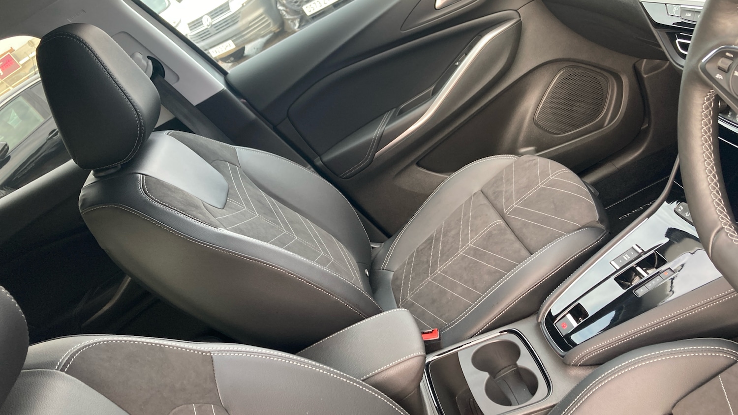 Used Vauxhall Grandland 2023 for sale - 76844764: Photo 22