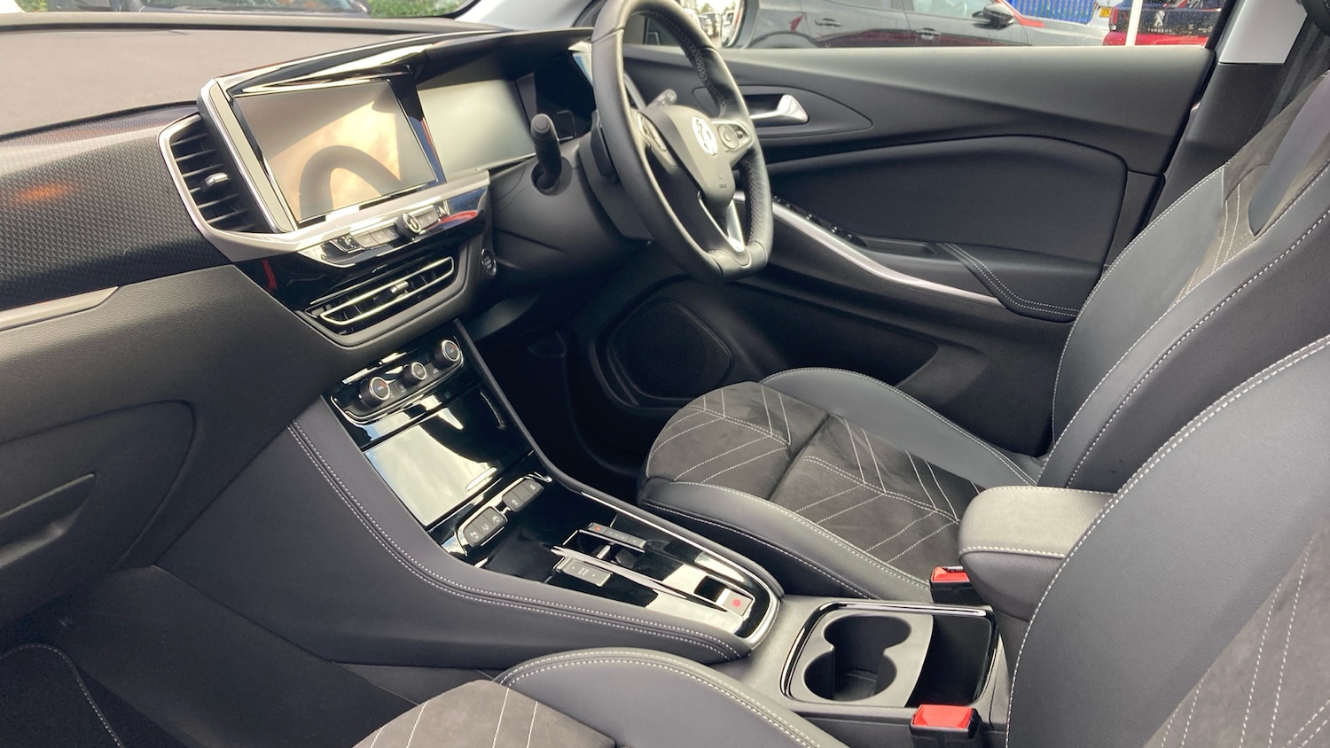 Used Vauxhall Grandland 2023 for sale - 76844764: Photo 9