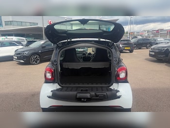 Used smart fortwo 2016 for sale - 79559591: Photo
