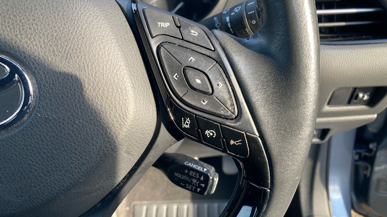 Used Toyota C-HR 2021 for sale - 77779070: Photo 28