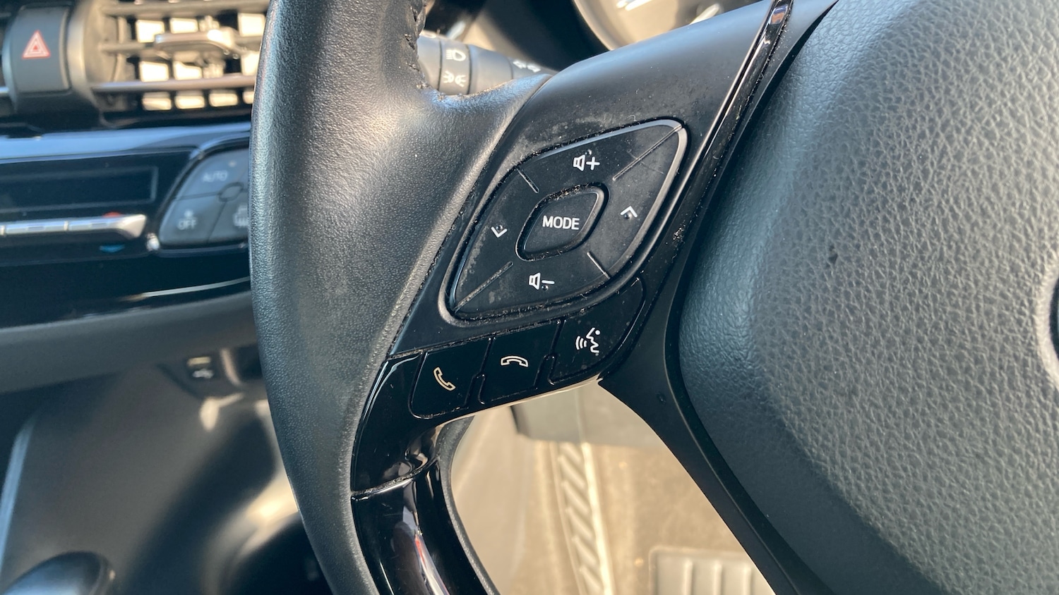 Used Toyota C-HR 2021 for sale - 77779070: Photo 29