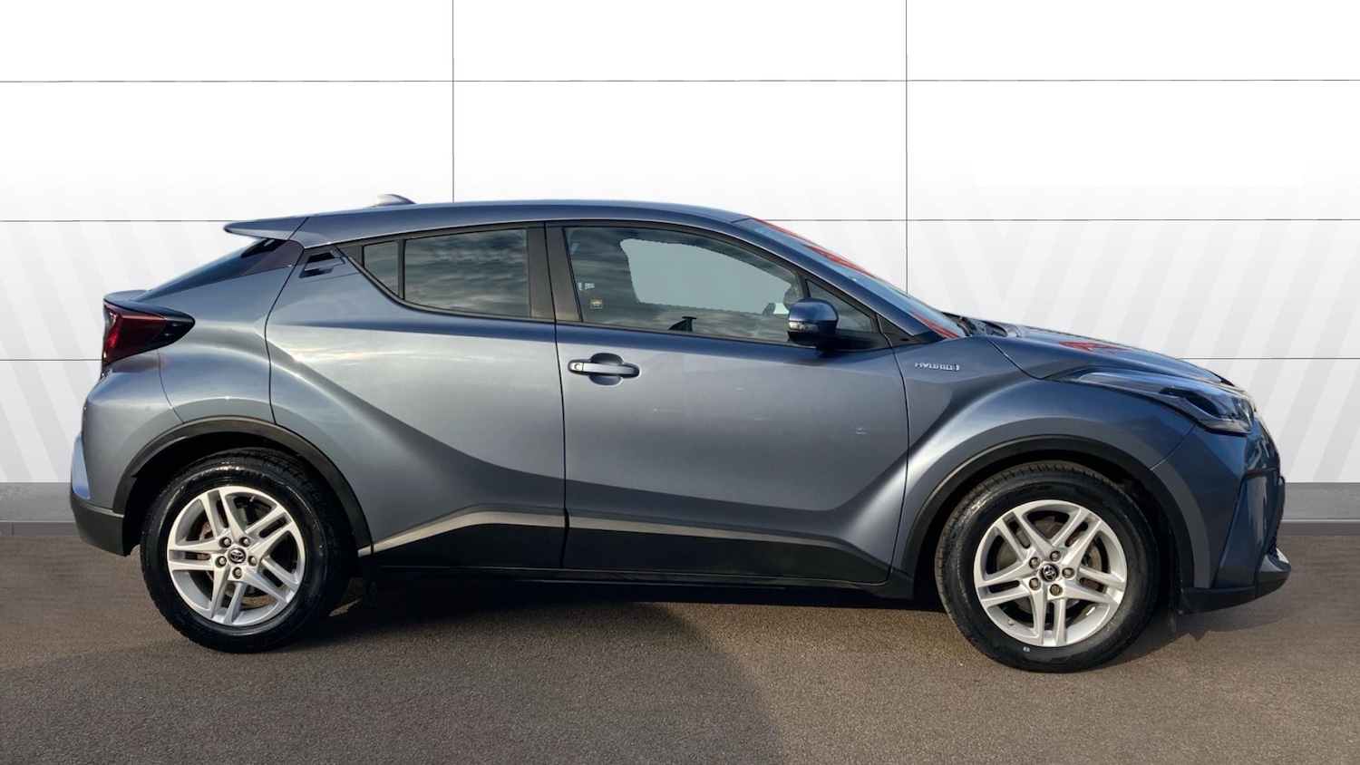 Used Toyota C-HR 2021 for sale - 77779070: Photo 5