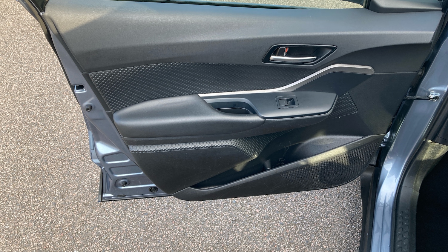 Used Toyota C-HR 2021 for sale - 77779070: Photo 51