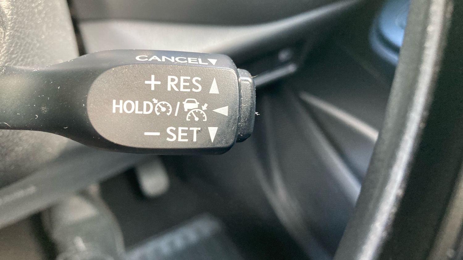 Used Toyota C-HR 2021 for sale - 77779070: Photo 56