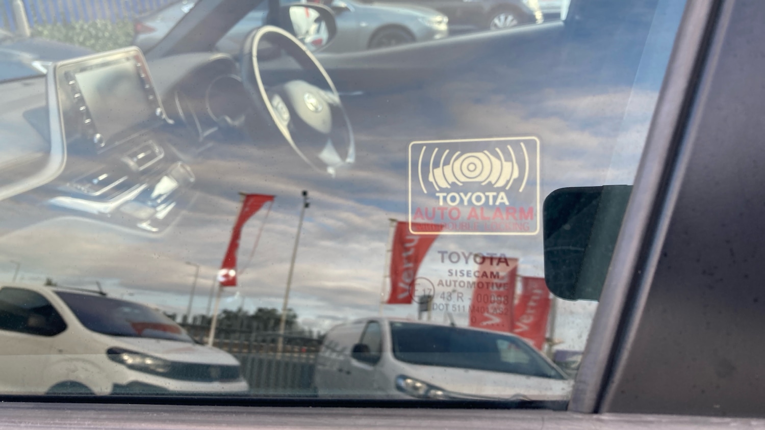 Used Toyota C-HR 2021 for sale - 77779070: Photo 59