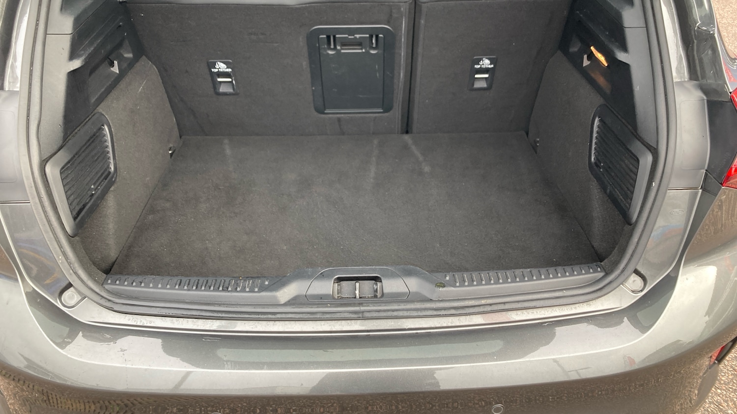 Used Ford Focus 2023 for sale - 76844763: Photo 4