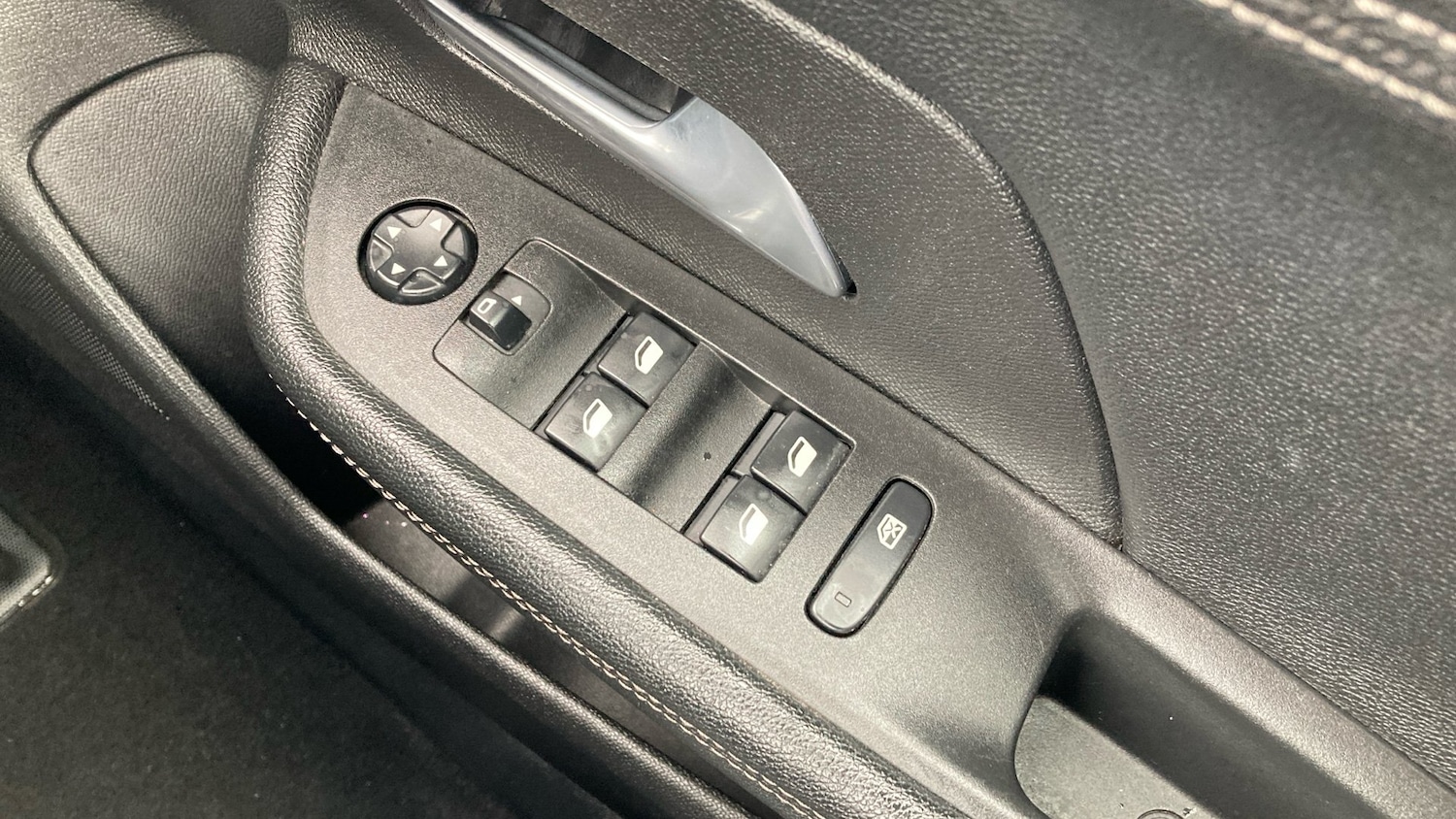 Used Vauxhall Mokka 2023 for sale - 76018039: Photo 26