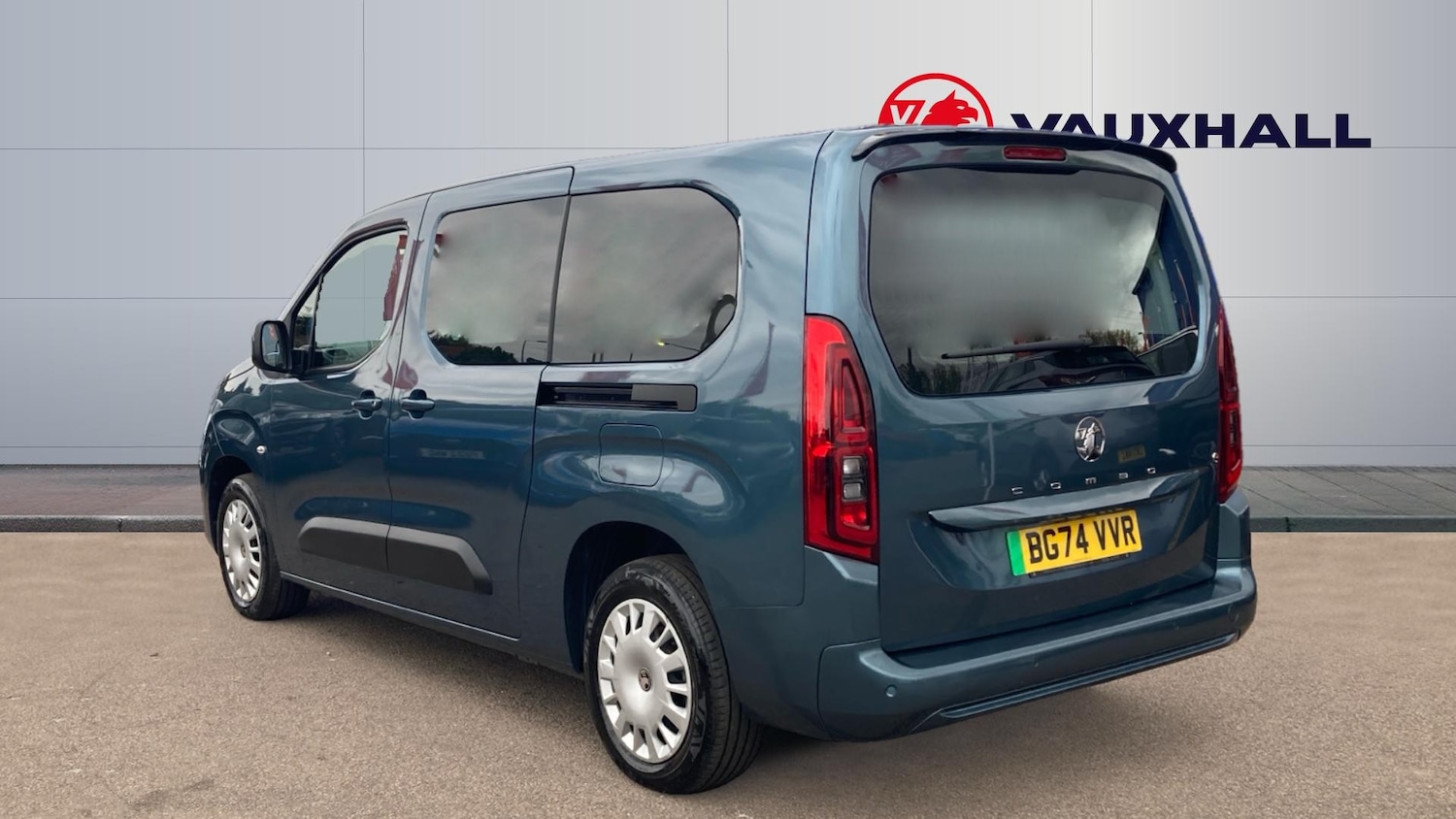 Used Vauxhall Combo Life 2024 for sale - 76449527: Photo 2