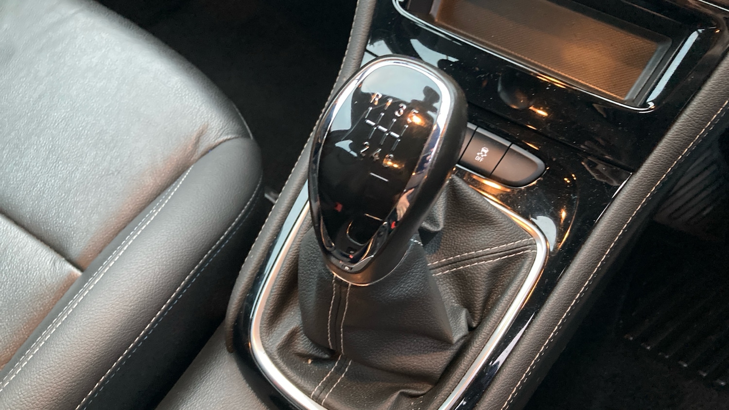 Used Vauxhall Astra 2018 for sale - 77222880: Photo 28