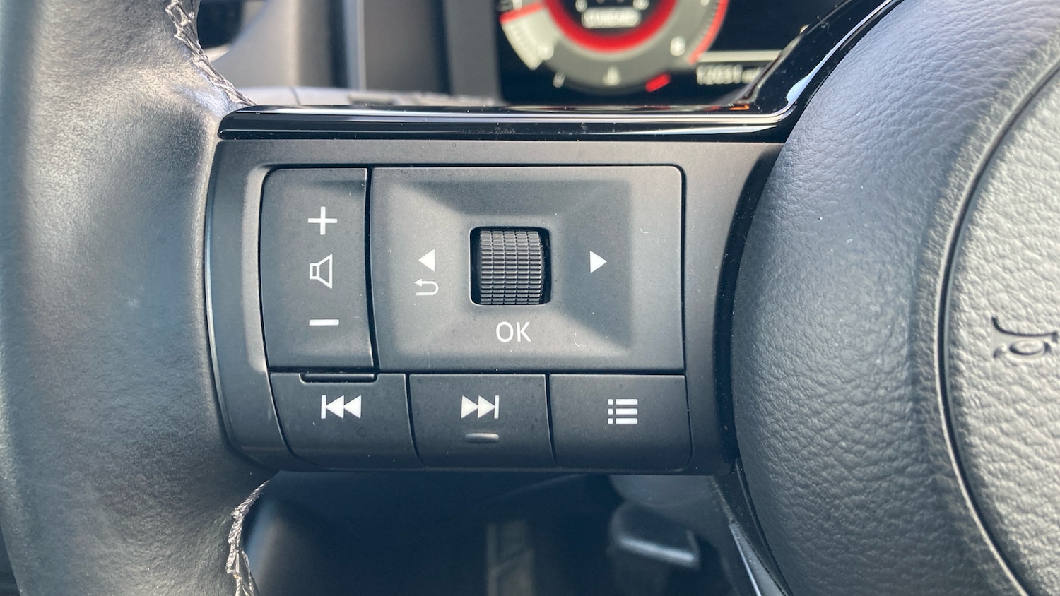 Used Nissan Qashqai 2023 for sale - 77079485: Photo 30