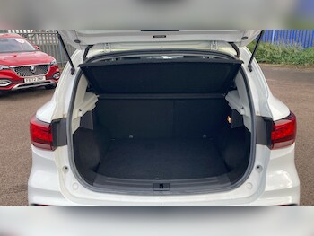 Used MG MG ZS 2022 for sale - 76504394: Photo