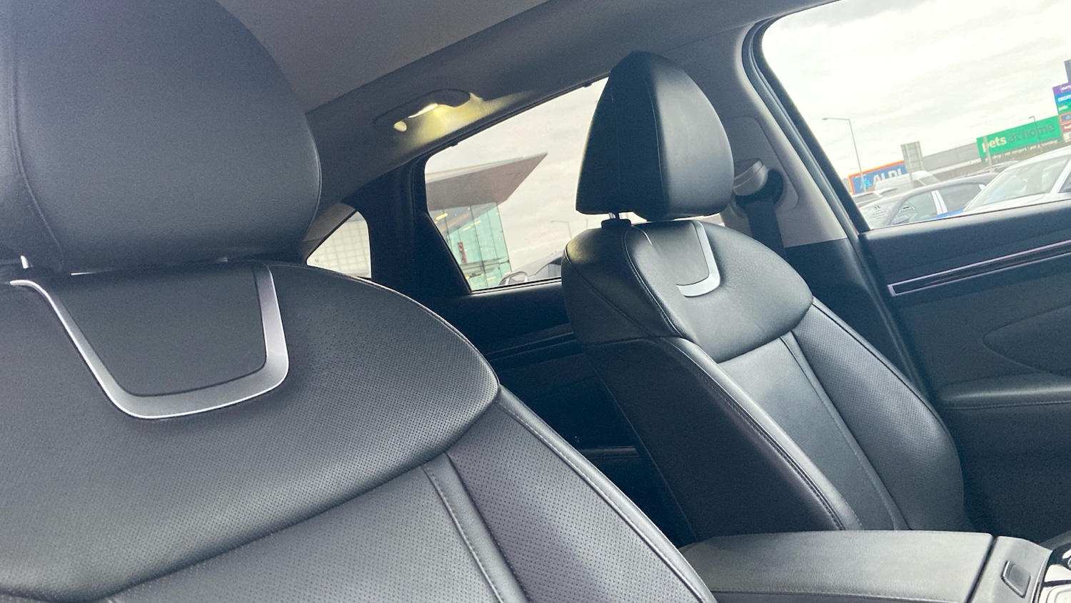 Used Hyundai TUCSON 2022 for sale - 77235370: Photo 27