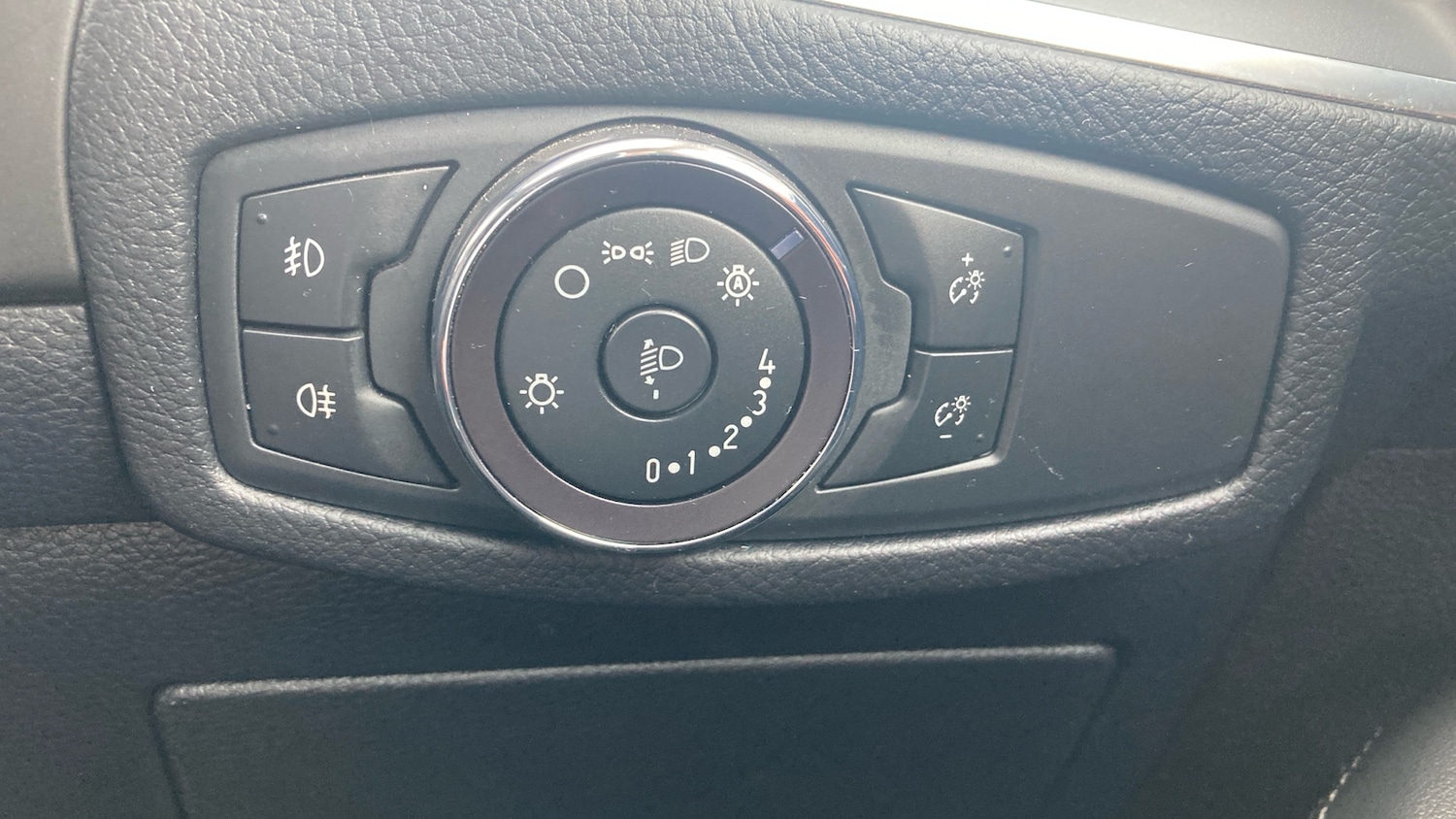 Used Ford Galaxy 2021 for sale - 76553684: Photo 32