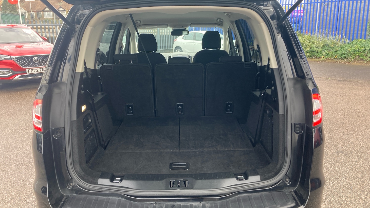 Used Ford Galaxy 2021 for sale - 76553684: Photo 4