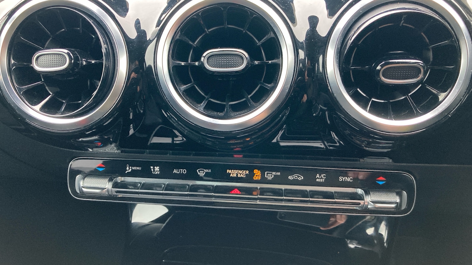 Used Mercedes-Benz A-Class 2020 for sale - 77404454: Photo 33