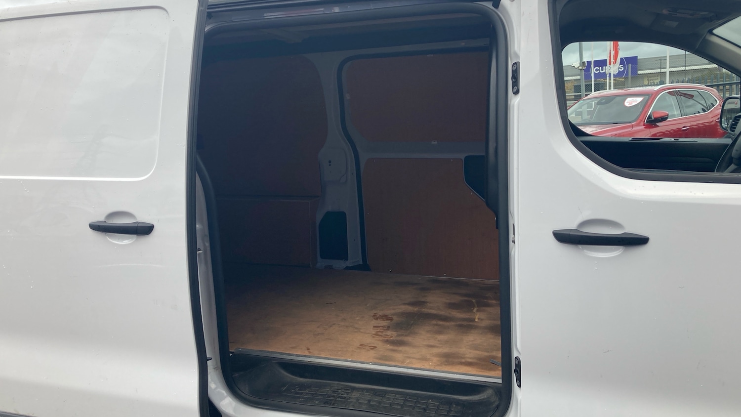 Used Citroen Dispatch 2024 for sale - 76450250: Photo 5