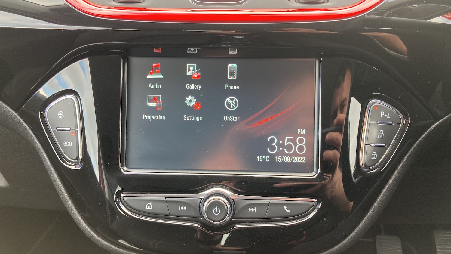 Used Vauxhall Corsa 2018 for sale - 76383083: Photo 21