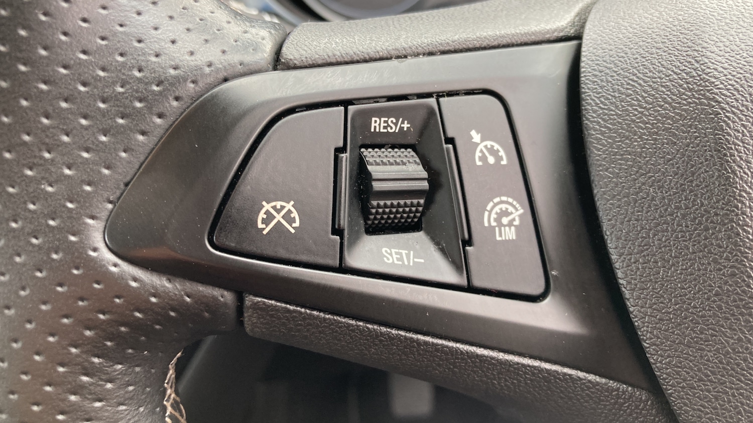 Used Vauxhall Corsa 2018 for sale - 76383083: Photo 27